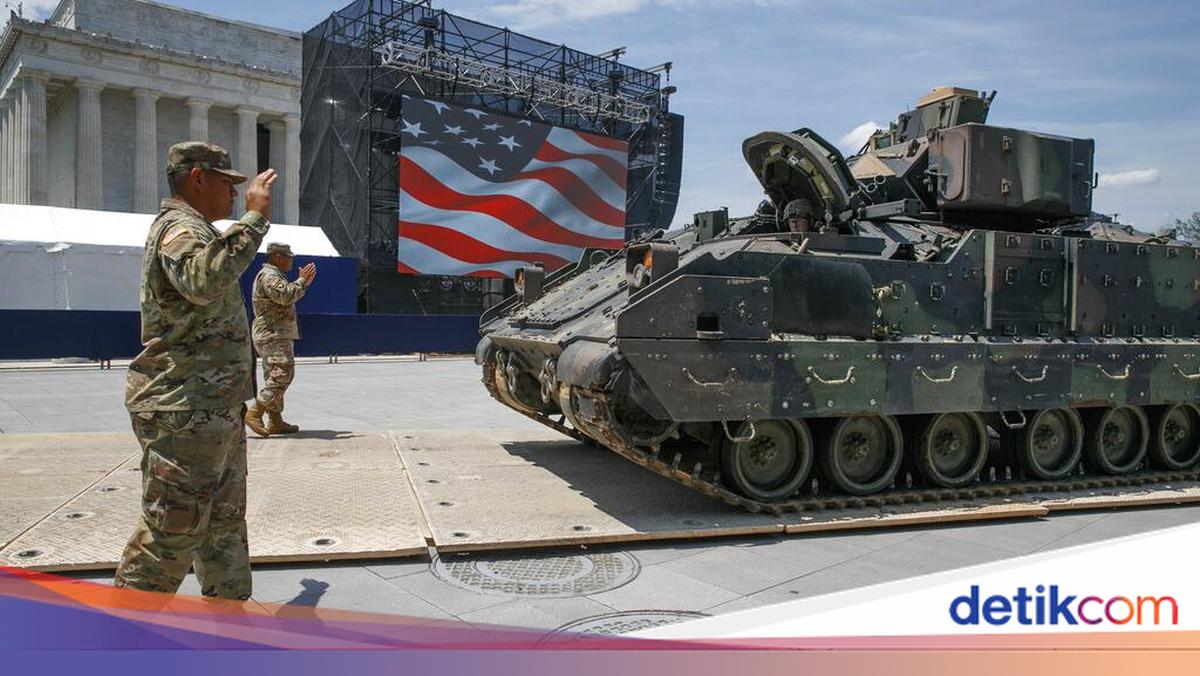 Germany Remains Calm After Trump's Threat to Cut US Troops in Its Territory