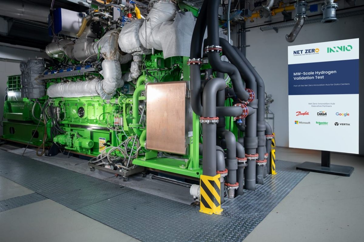 INNIO and Net Zero Innovation Hub Present the World's First 3 MW Demonstration for a 100% Hydrogen-Fuelled Backup Power System for Data Centres