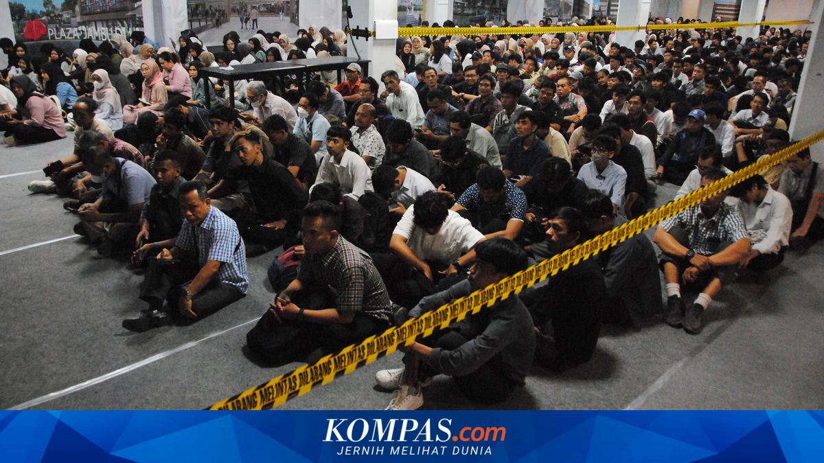 Educated Workers: After Getting a Job, Still Searching for Work