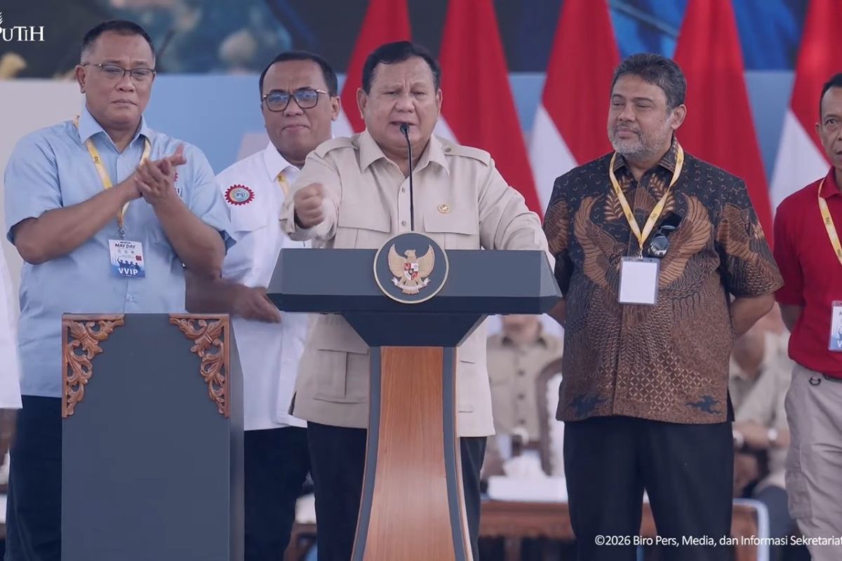 Feeling Always Supported by Workers, Prabowo Vows to Prosper the People