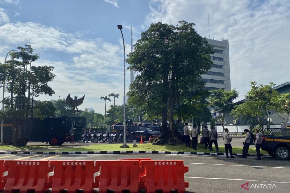6,678 Combined Personnel Deployed to Secure May Day Action at DPR
