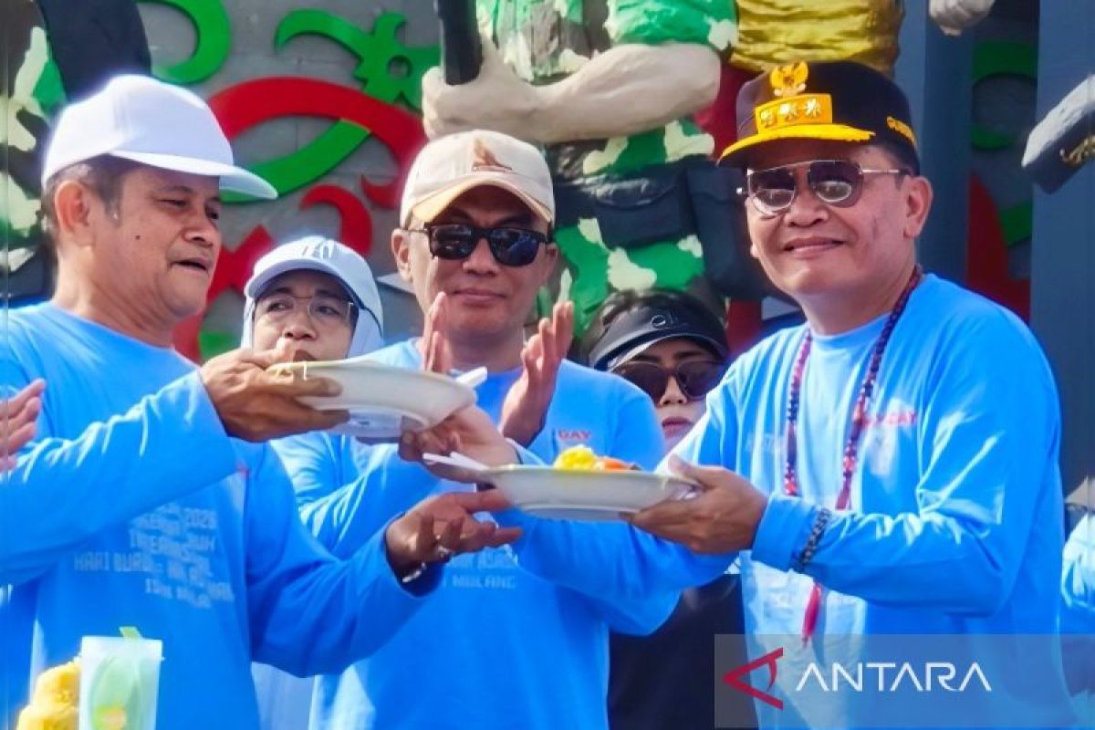 Central Kalimantan Governor: Government Present as Protector of Workers