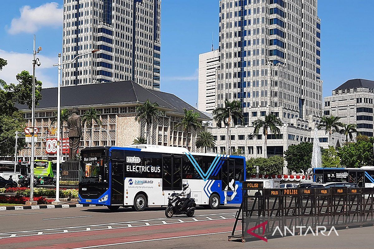 Labour Day: Transjakarta routes 1H and 1N temporarily suspended