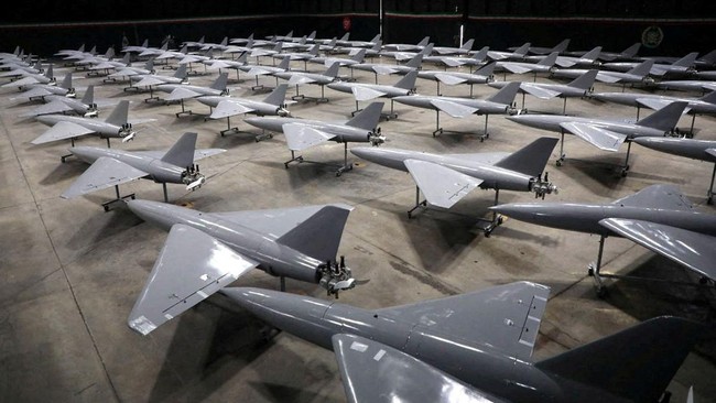 Global Military Spending Hits Record High, US Leads