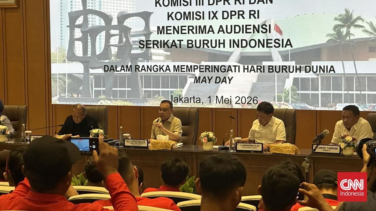 Dasco Delivers Prabowo's Greetings to Labour Demonstrators at DPR