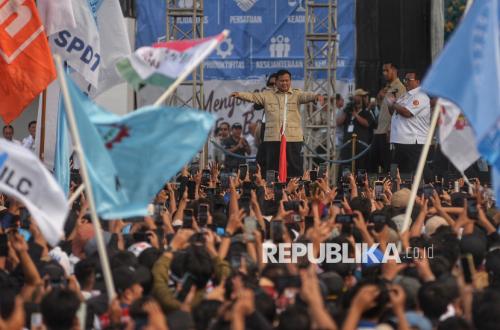 Workers' Welfare, May Day, and the Presence of National Leadership