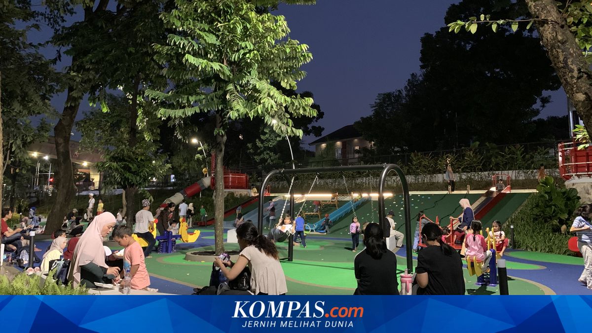 Heritage Flag Park Trends Again, Visitors Surge Beyond Parking Capacity