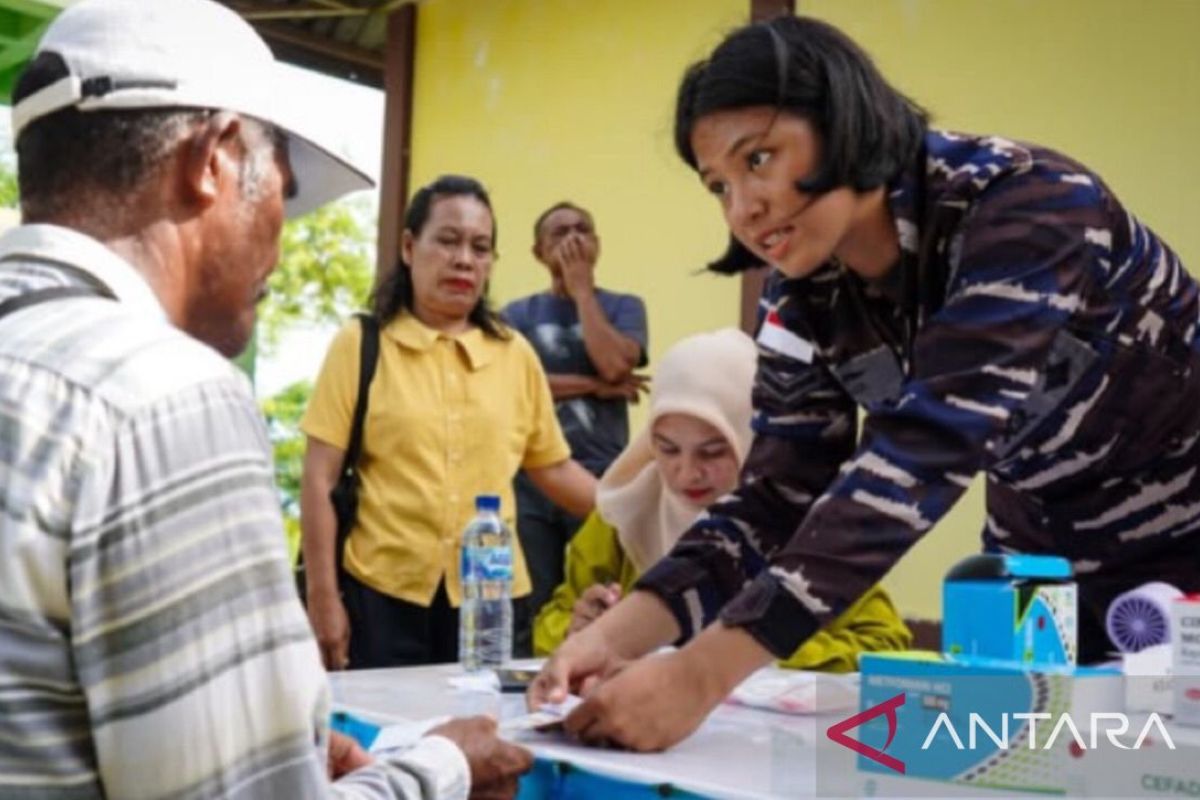 Kodaeral IX provides free healthcare services to ERB participants on Kur Island, Tual