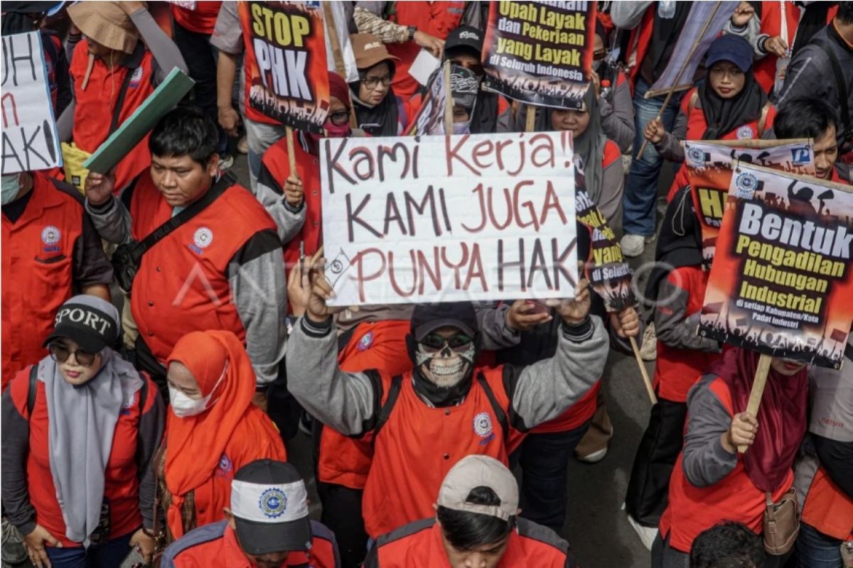 May Day: Government reaffirms commitment to improve workers' health