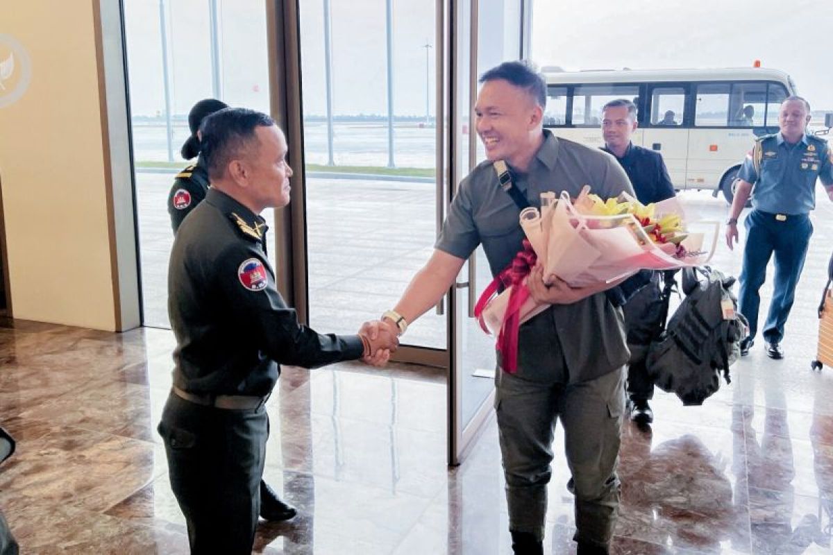 Indonesia sends two TNI personnel to Cambodia for ASEAN monitoring mission