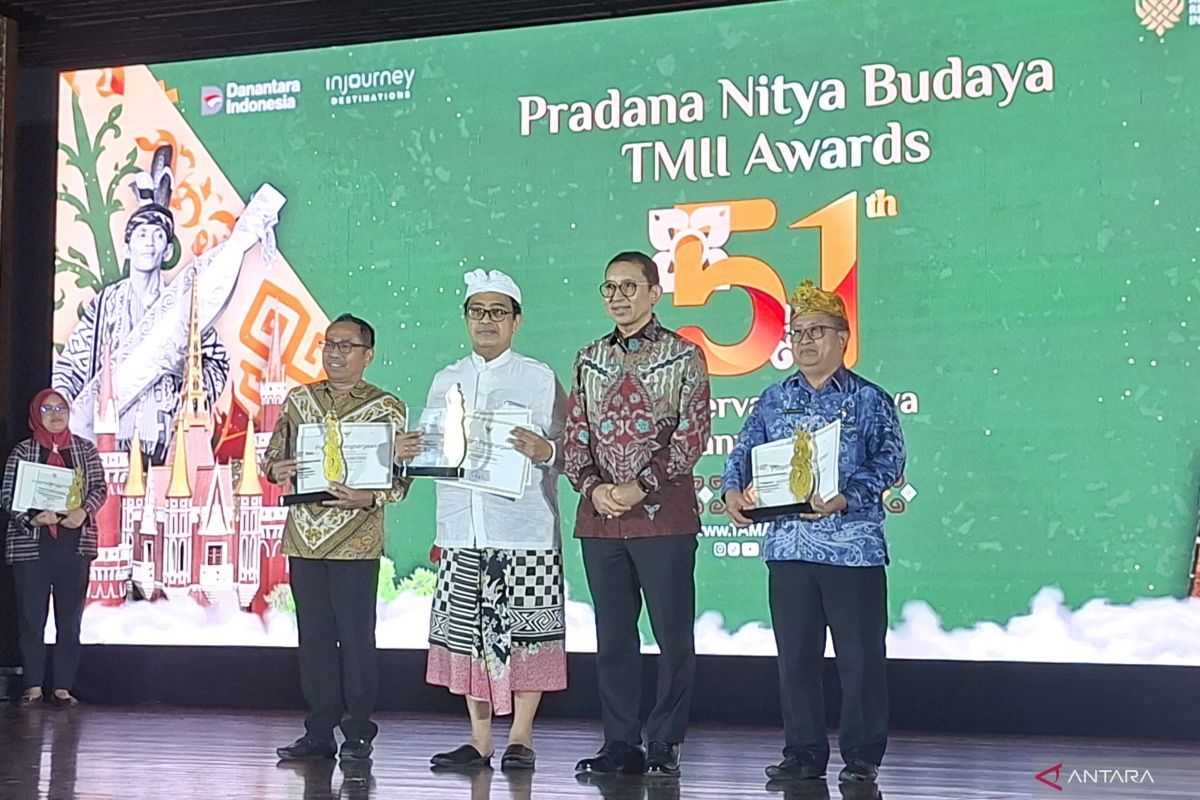 Fadli Zon pushes for TMII to connect more closely with the younger generation