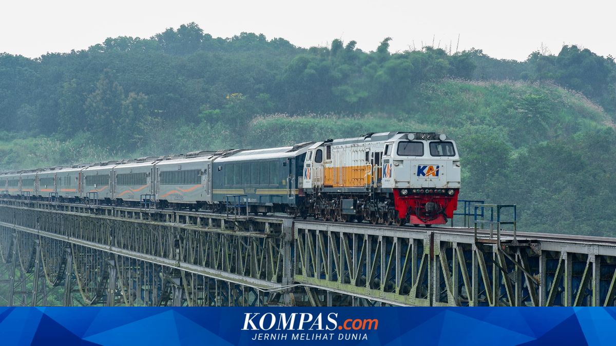 Long-Distance Train Operations Recover Gradually, Majority of Trips Now On Time