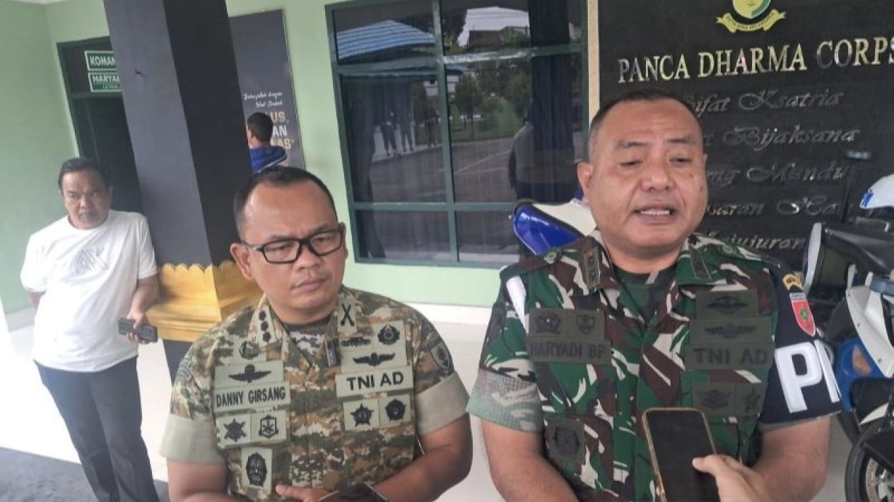 TNI Member in Kendari Becomes Wanted Suspect in Child Molestation Case, Pursued by Military Police