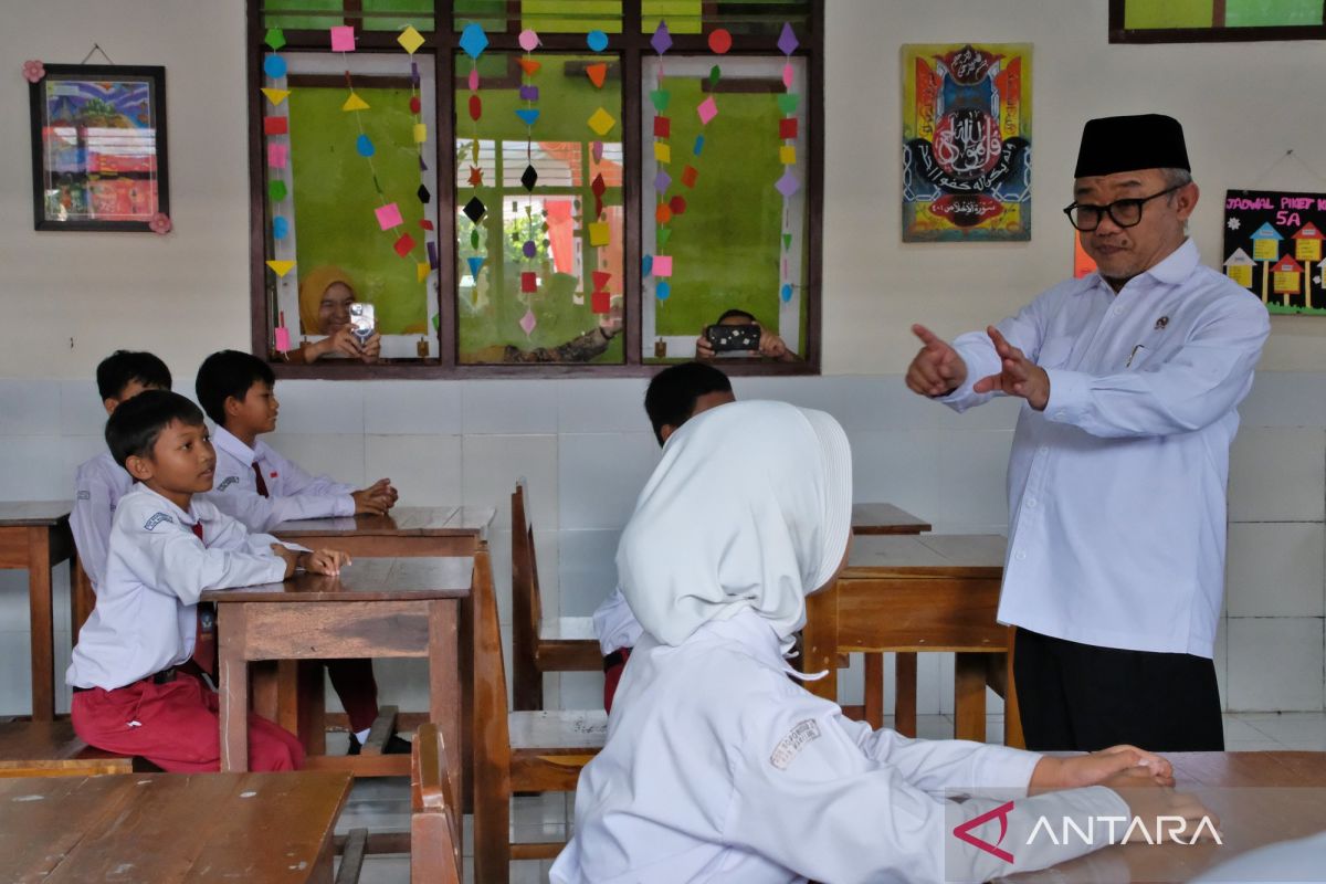 Minister of Basic and Secondary Education: The 3M Factors are Key to Improving Education Quality