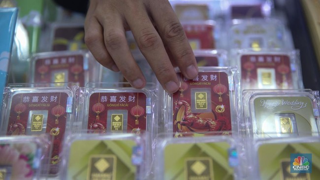 Antam Gold Price Today, 2 May: Drops Again by Rp3,000