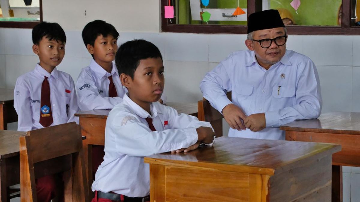 Minister of Basic and Secondary Education Reminds of the 3M Factors to Improve Education Quality