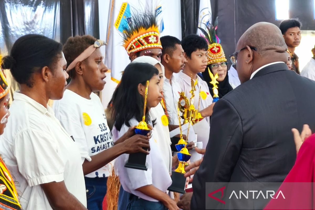 Governor: Inclusive Education a Symbol of Progress in Central Papua