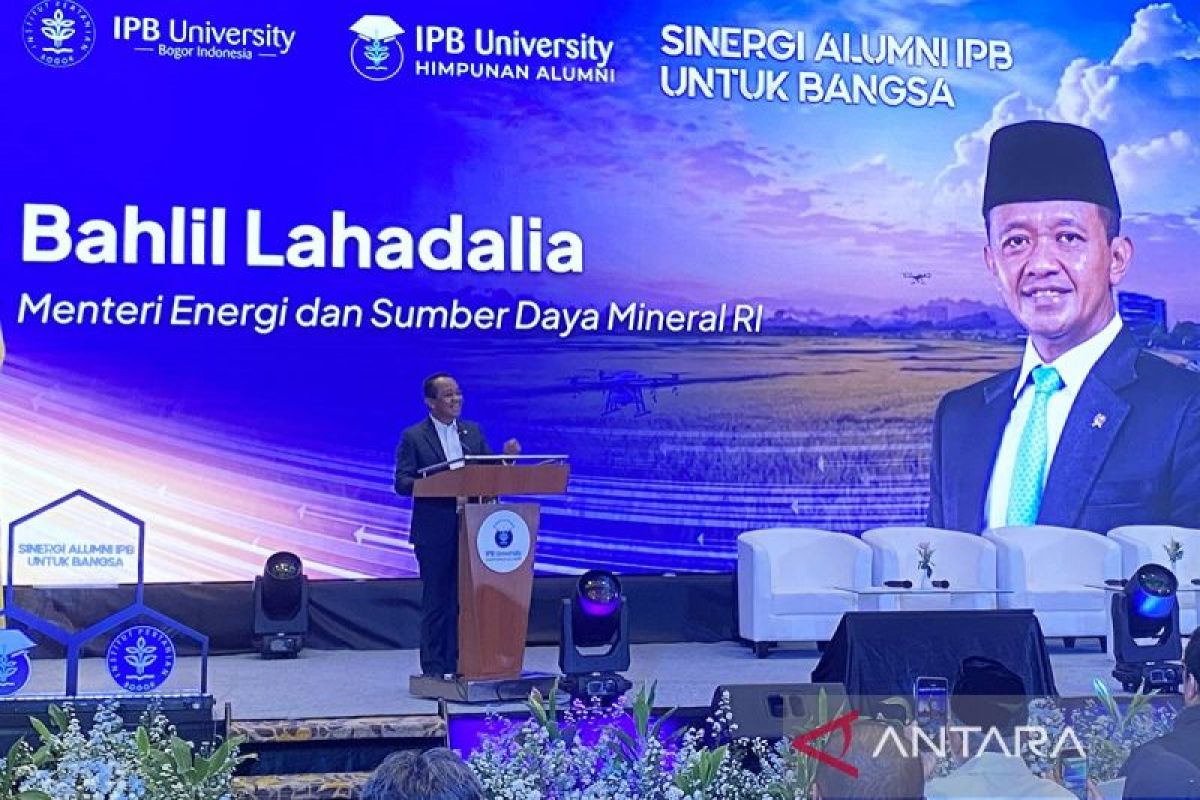 Bahlil: Indonesia to Retain Coal to Maintain Electricity Tariffs