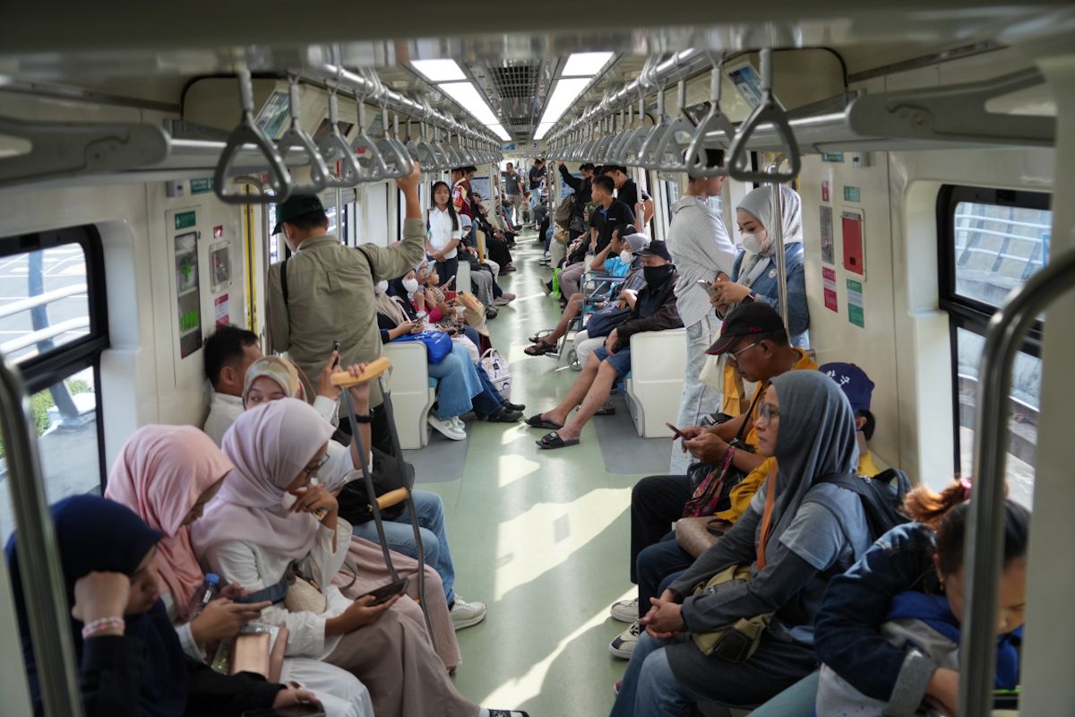 LRT Jabodebek operates 270 trips per day during the long holiday from 1-3 May