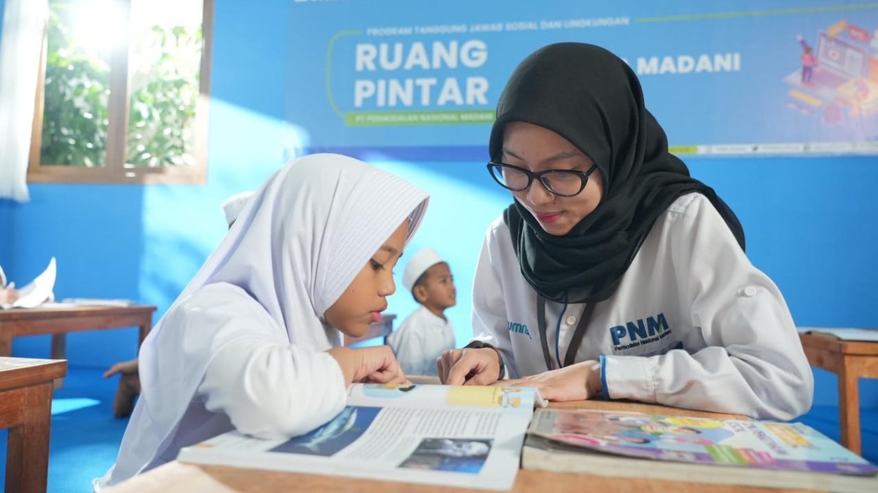 PNM Expands Education Access from Scholarships to PNM Smart Rooms in Remote Areas