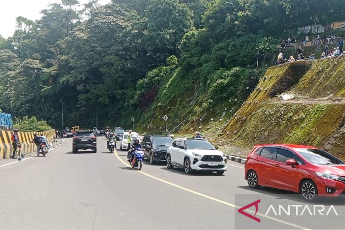 Cianjur Police Close Route to Puncak to Prevent Total Traffic Jam