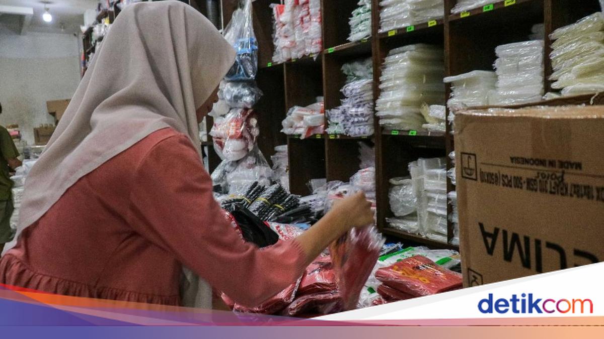 Clever Strategies to Tackle the Plastic Price War