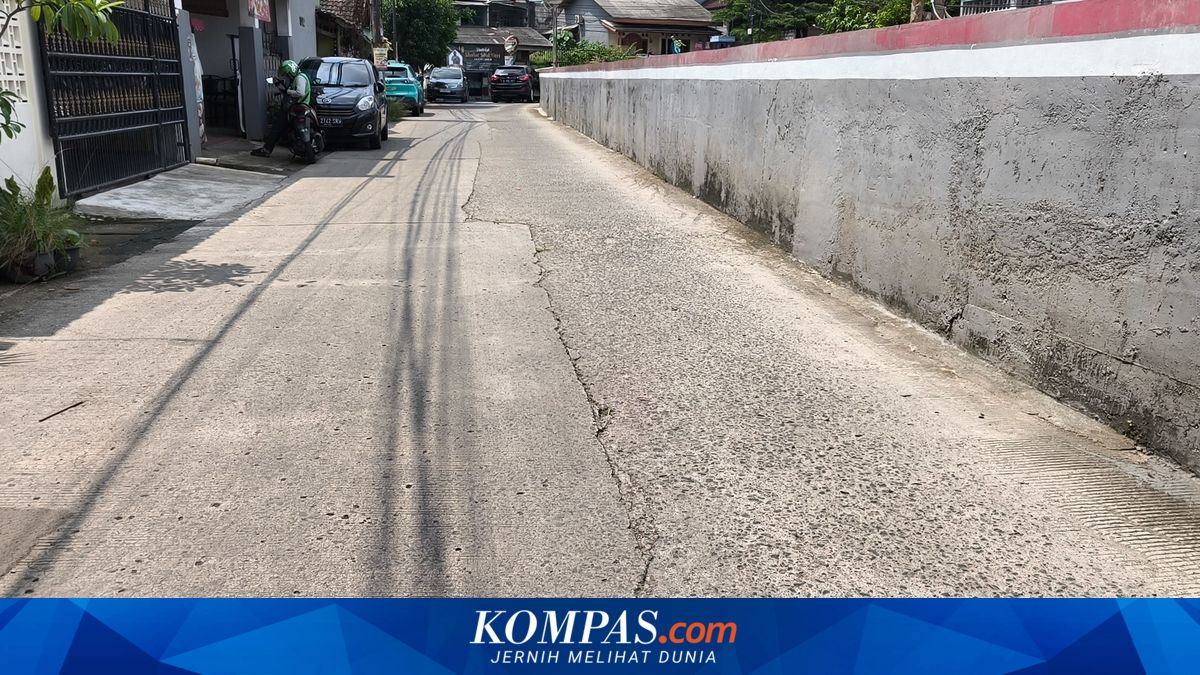 Homes in Taman Mangu Up for Sale as Residents Endure Repeated Flooding from Ciputat River
