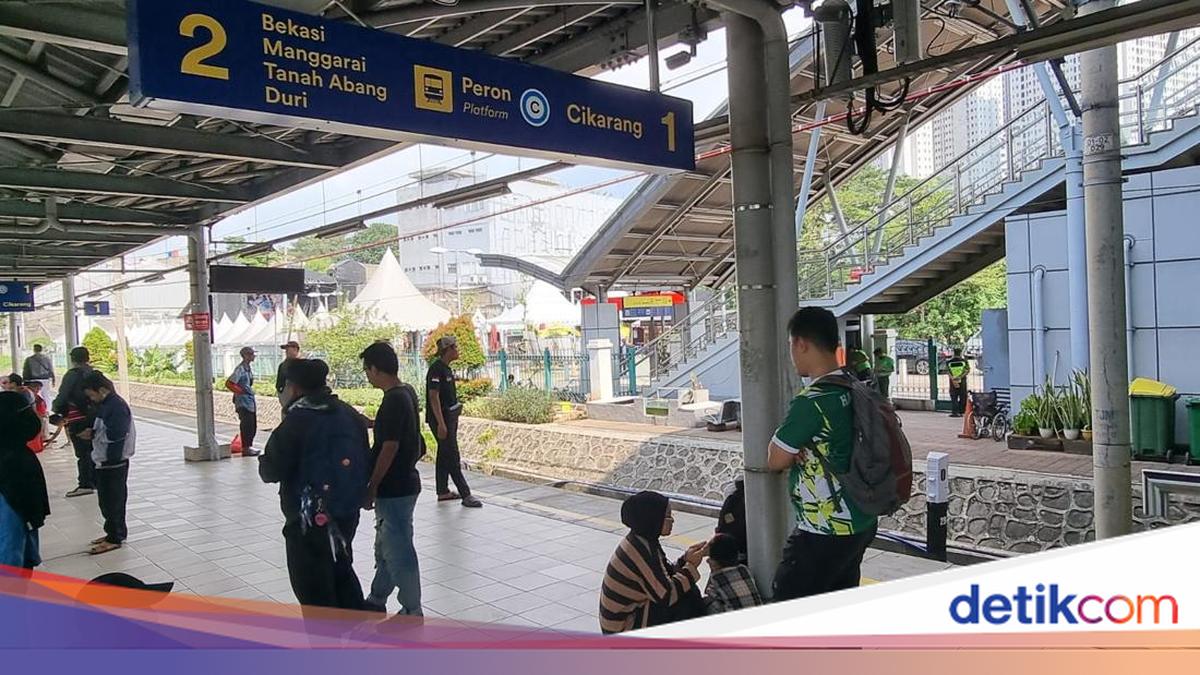 KRL Cikarang Gradually Returns to Normal, Bekasi Timur Station Recovers