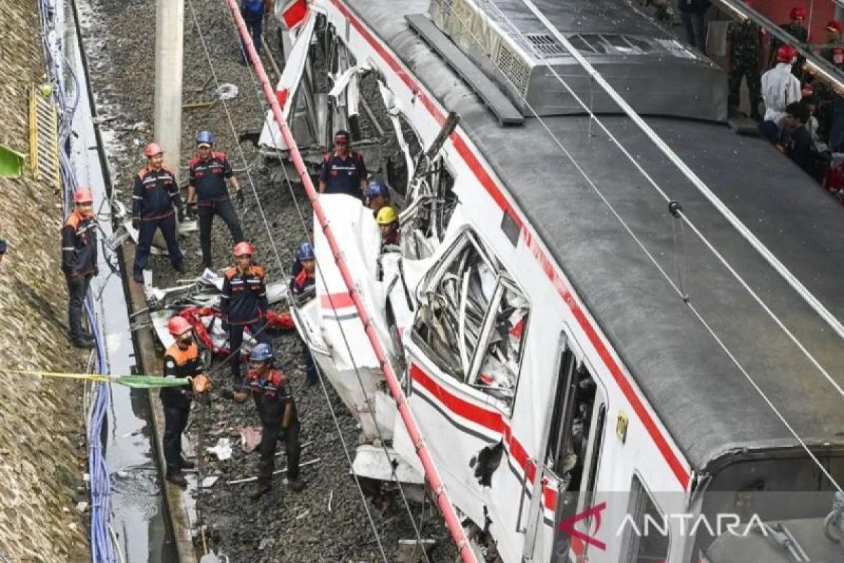 Former KAI Commissioner Views Bekasi Train Accident as Not Solely Human Error