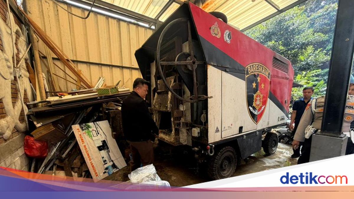 Bareskrim Destroys 41 Seized Drug Vapes from Network in Riau
