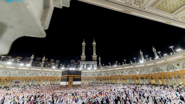 Three Indonesians Arrested in Mecca, Suspected of Creating Fake Hajj Services