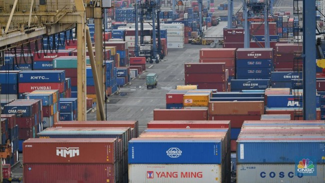 Imports of Raw Materials and Capital Goods Surge in April 2026, Here's the List!