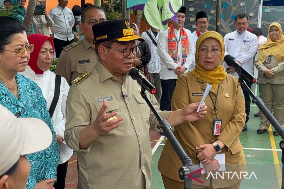 Pramono inaugurates four renovated subdistrict offices in Jakarta