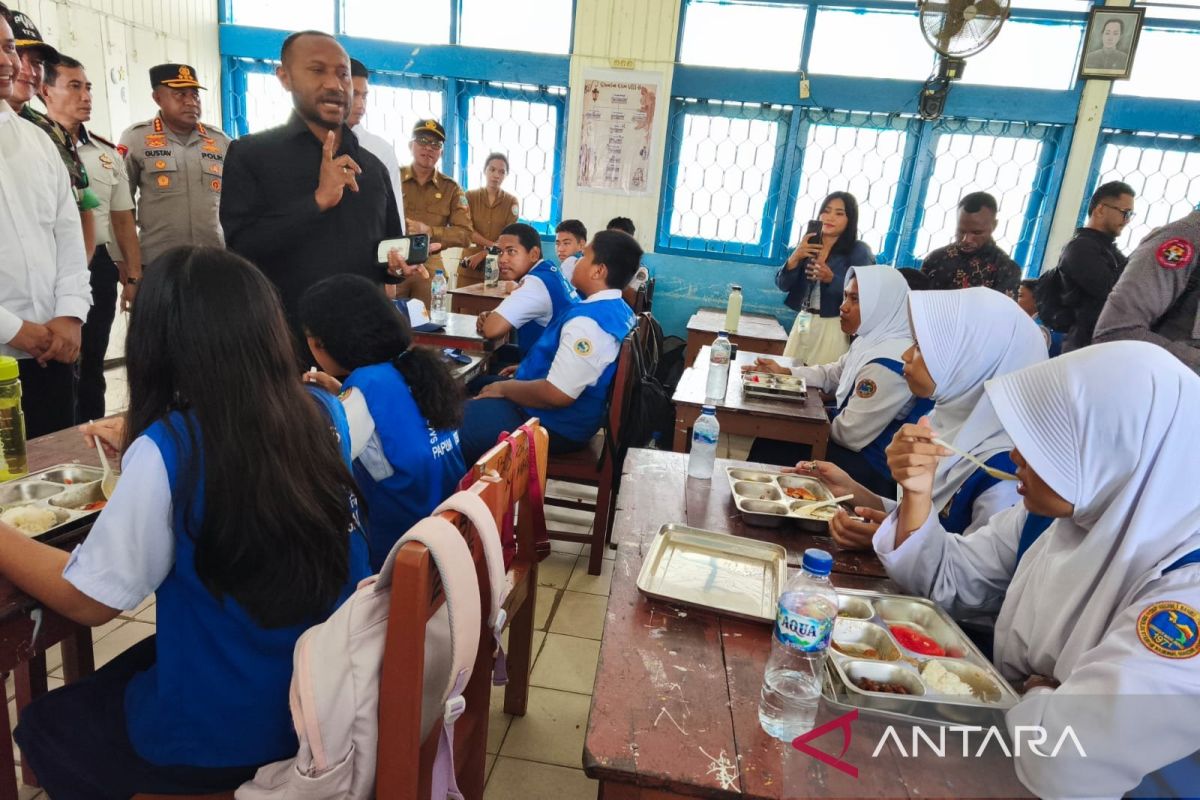 Legislator: Need to Accelerate MBG Implementation in Papua Tengah's 3T Regions