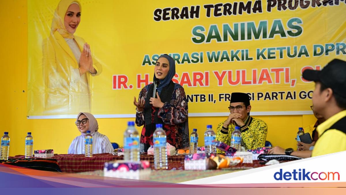 Deputy Speaker of DPR Distributes Sanitation Aid to Residents of Batujai Village in NTB