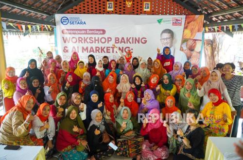 Sandiaga Provides Training for Housewives in Tanah Abang and Serang