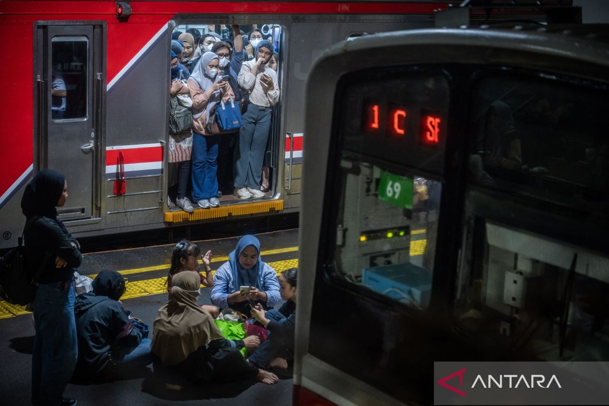 Top Stories: KRL Disruption and Diesel Price Hike