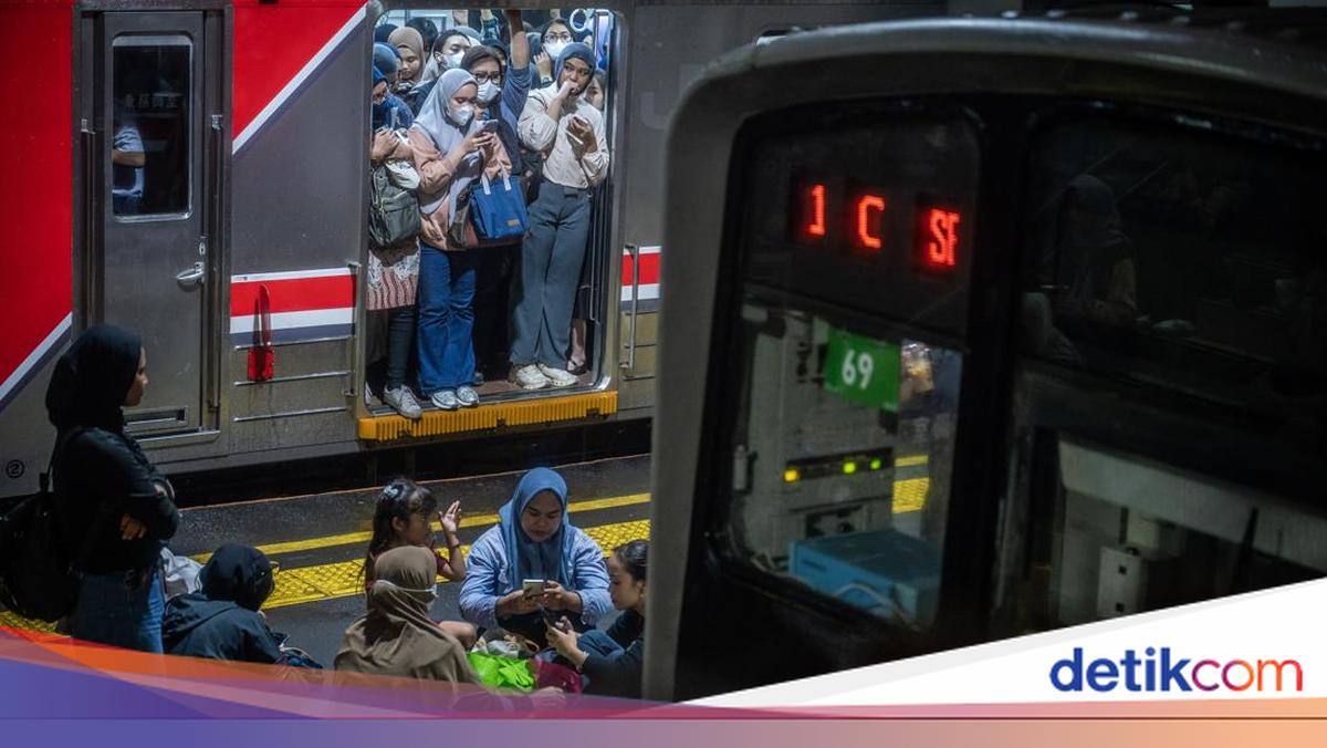 Patience Tested on the KRL Green Line Year After Year
