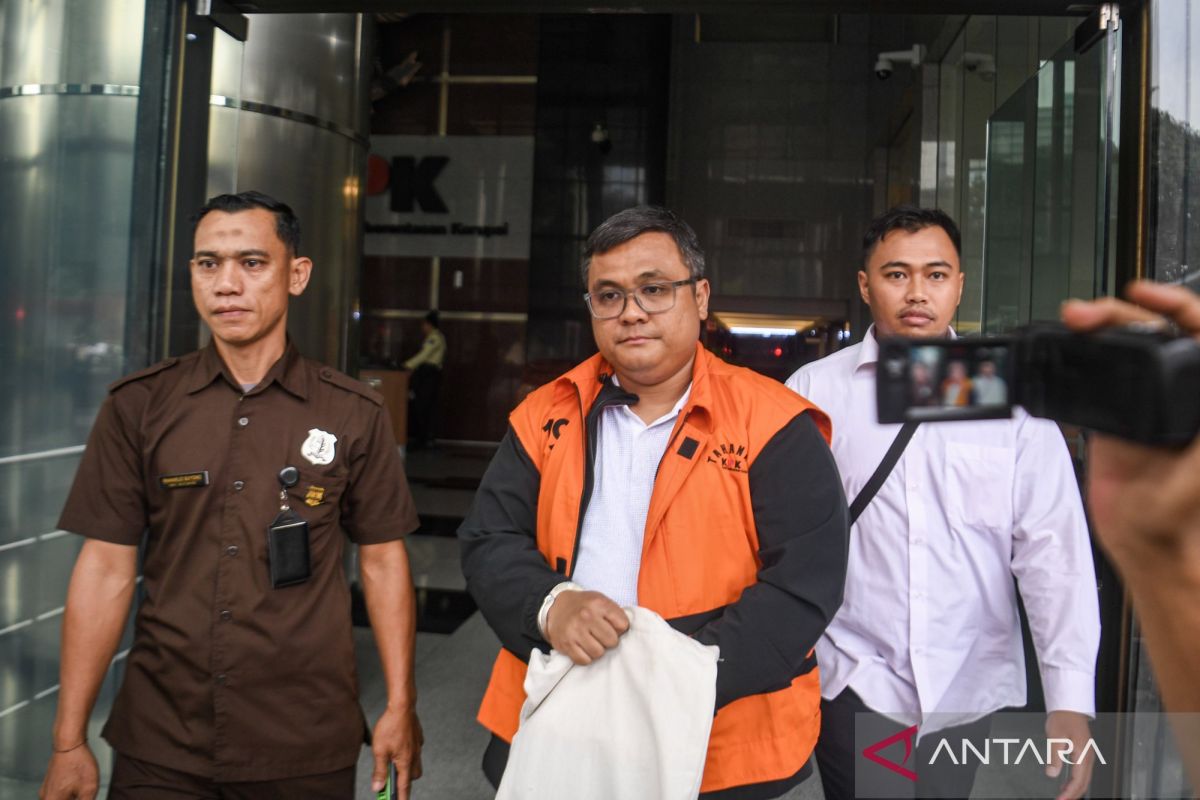 KPK Begins Summoning Witnesses After Topan Ginting Sentenced to 5.5 Years in Prison