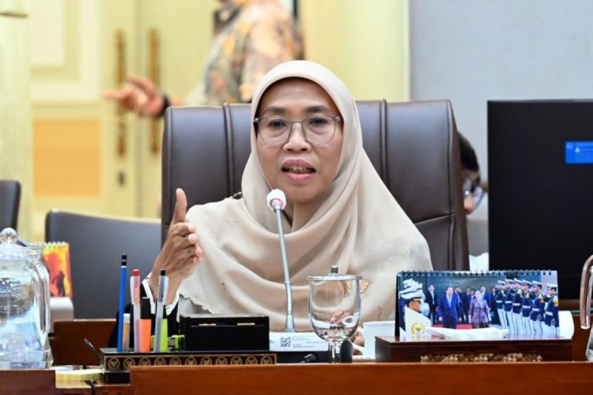 Legislator Pushes for Reform of Internship System in Indonesia
