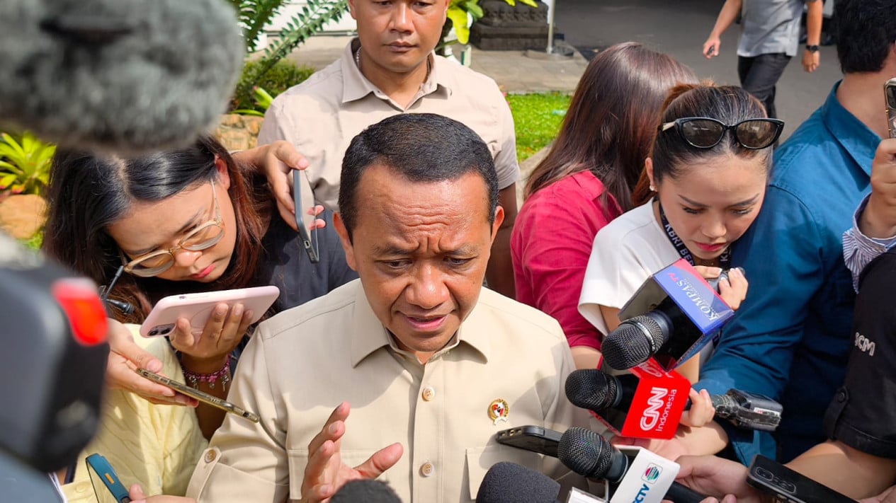 Bahlil Discusses Mining Sector Revenue-Sharing Scheme and Crude Oil Prices for Fuel with Prabowo