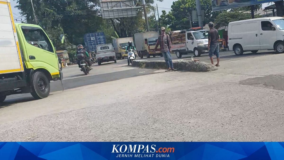 Driver Exposes Extortion Practices in Kapuk Kamal: Out-of-Town Vehicles Become Primary Targets