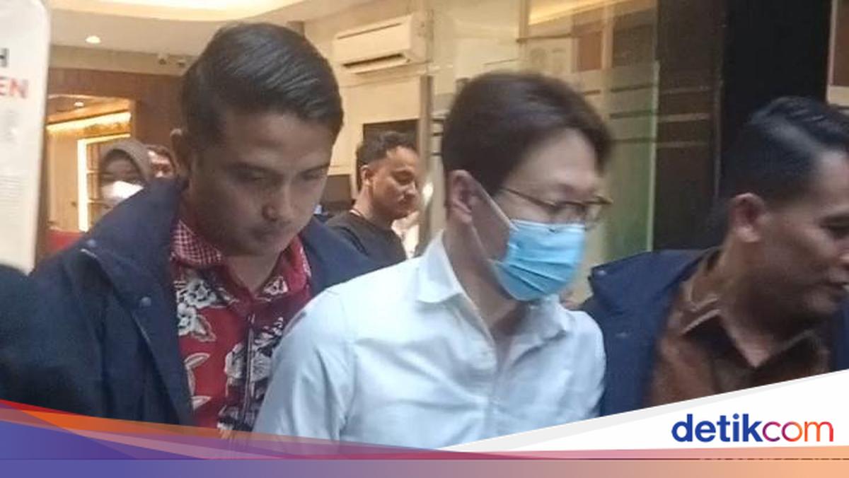 Prosecutors Still Examining File, Richard Lee's Detention Extended Again