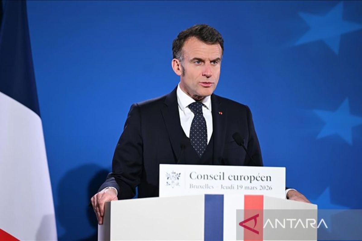 Macron urges EU countries to help Armenia protect its borders