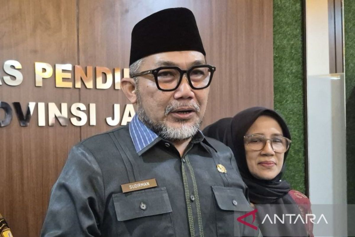 Jambi Bans Coal Transportation During Hajj Pilgrims' Departure
