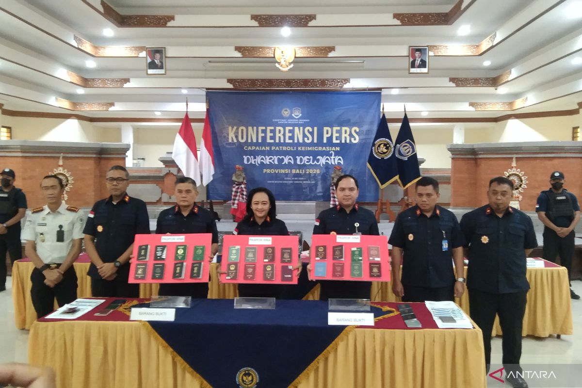 Bali immigration arrests 62 foreigners on suspicion of violations