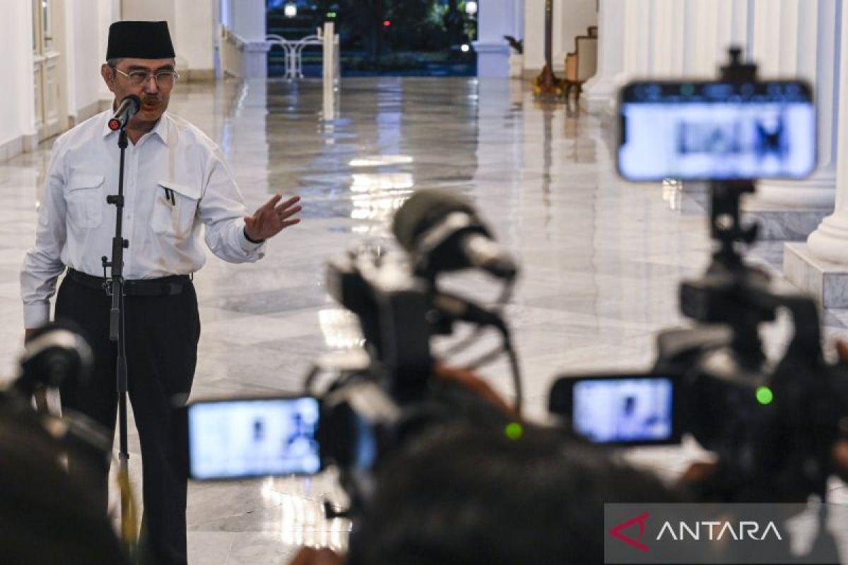 Jimly reveals Prabowo's directive to evaluate institutions beyond Polri