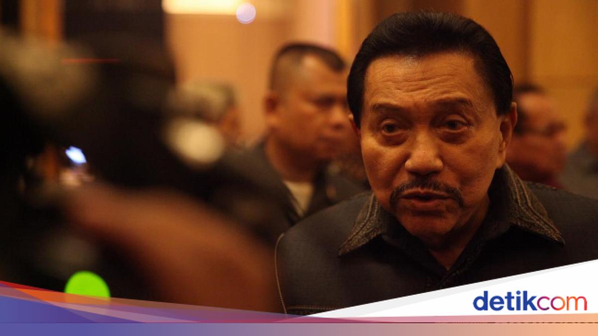 Hendropriyono Defends Lt Col Teddy, Urges Senior Figures to Set an Example in Language