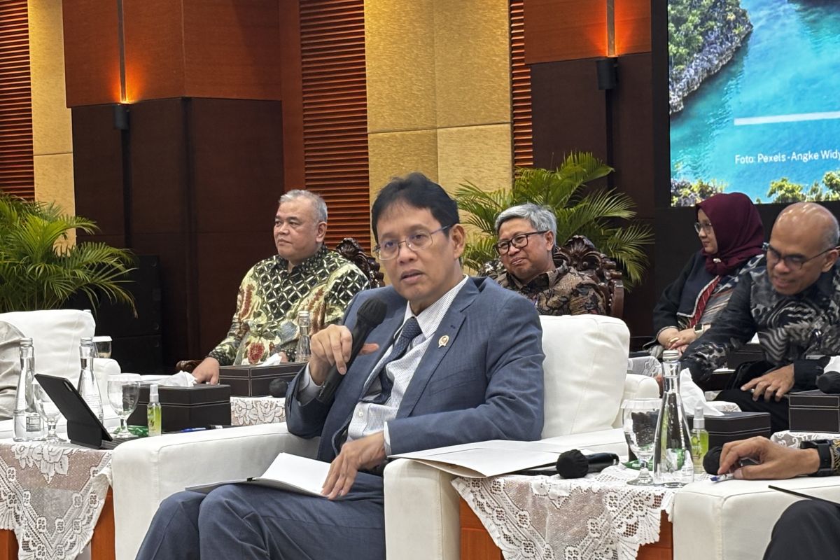 Government to provide incentives to support labour-intensive industries