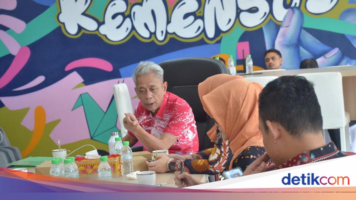 Social Minister Urges Grobogan to Find New Land for Permanent People's School